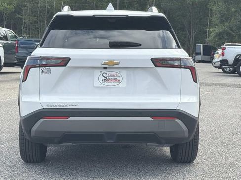 Used 2025 Chevrolet Equinox LT w/ Convenience Package II AWD/4WD image 9