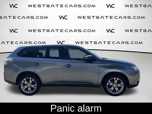 Used 2014 Mitsubishi Outlander SE AWD/4WD image 5