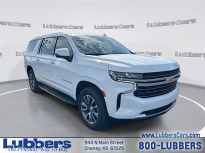Used 2022 Chevrolet Suburban LT w/ Luxury Package