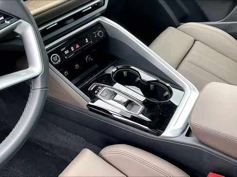 New 2025 Audi Q5 Premium Plus AWD/4WD image 8