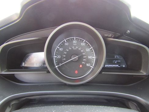 Used 2018 MAZDA MAZDA3 Touring image 14