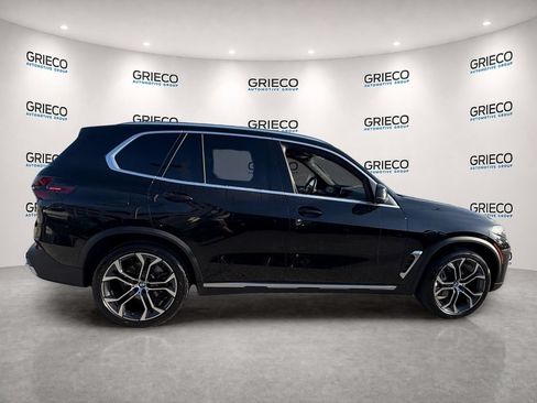 Used 2024 BMW X5 xDrive40i w/ Premium Package AWD/4WD image 8