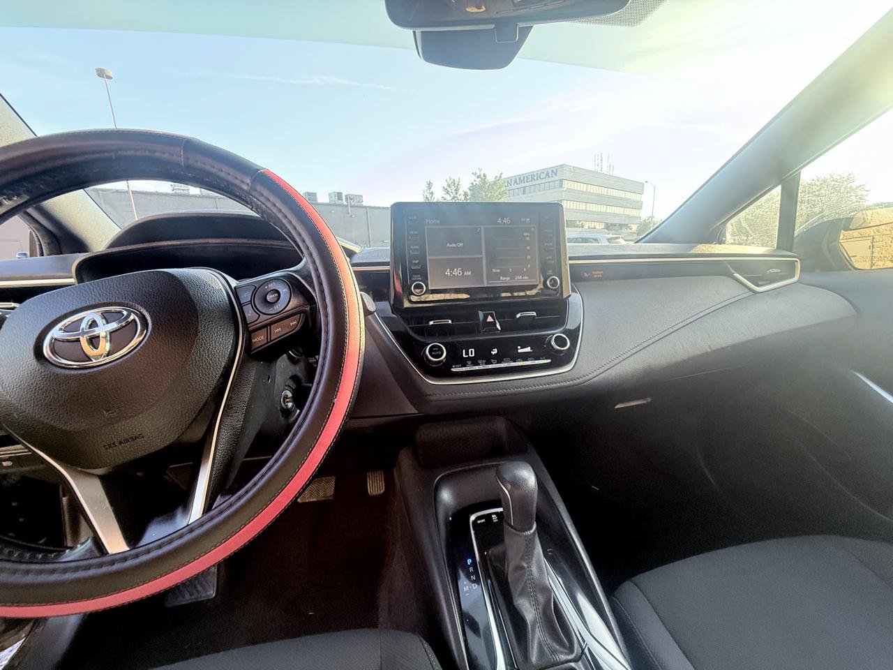 Used 2022 Toyota Corolla SE w/ Carpet Mat Package (TMS) FWD image 16