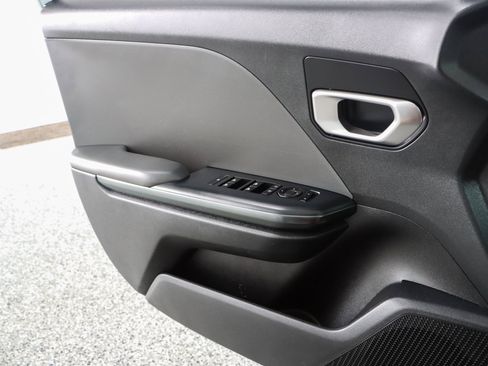 Used 2025 Kia K4 FWD image 21