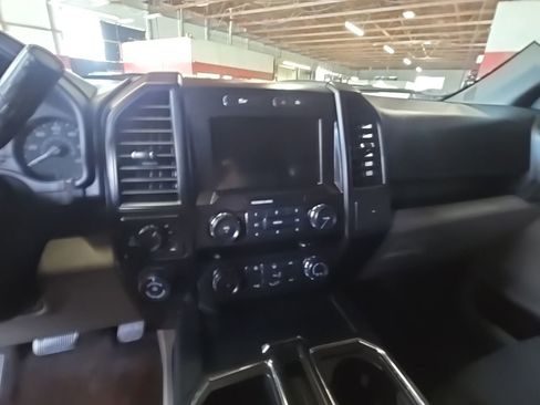 Used 2020 Ford F150 XL w/ Equipment Group 101A Mid AWD/4WD image 10