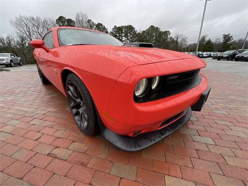 Used 2021 Dodge Challenger R/T Scat Pack w/ Shaker Package image 25