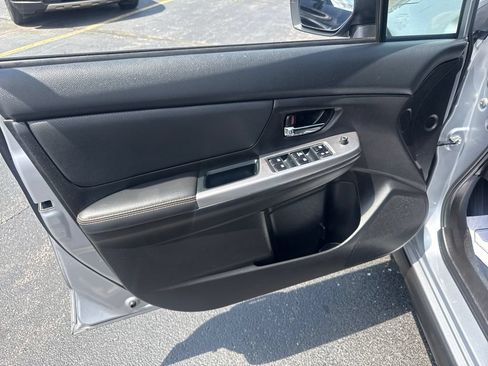 Used 2017 Subaru Crosstrek 2.0i Limited AWD/4WD image 25