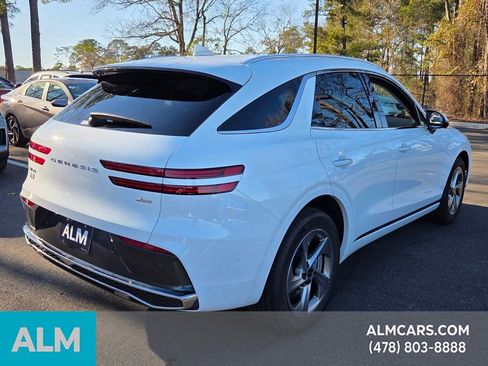 Used 2026 Genesis GV70 2.5T Advanced image 7