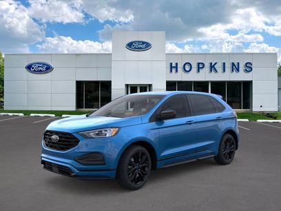 New 2024 Ford Edge SE w/ Black Appearance Package
