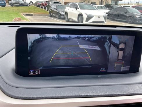 Used 2021 Lexus RX 350L image 24