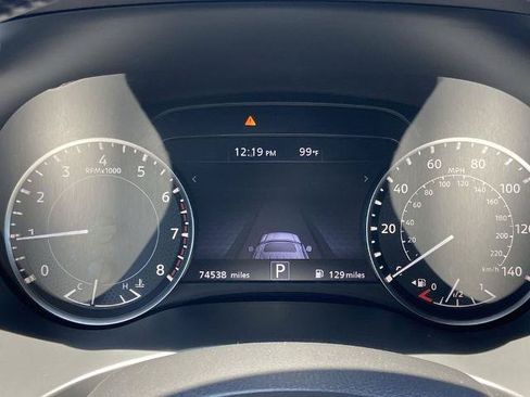 Used 2022 Nissan Armada SV RWD image 7