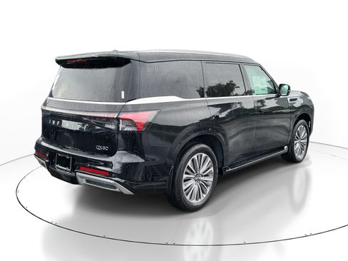 New 2026 INFINITI QX80 Luxe w/ Cargo Package image 3