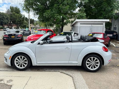 Used 2018 Volkswagen Beetle 2.0T S w/ Style & Comfort Package image 38