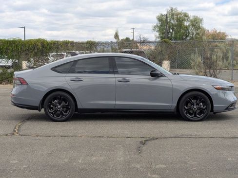 Used 2025 Honda Accord SE image 4