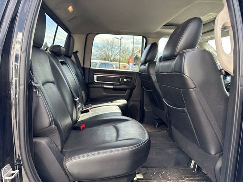 Used 2014 RAM 3500 Laramie w/ Black Appearance Group AWD/4WD image 11