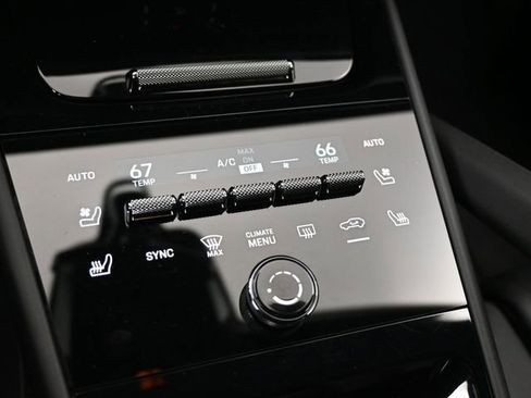 New 2025 Porsche Cayenne S image 14