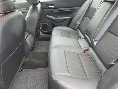 Used 2022 Nissan Altima 2.5 SR w/ Midnight Edition Package AWD/4WD image 14