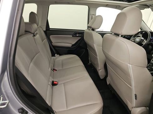 Used 2016 Subaru Forester 2.5i Touring w/ Eyesight & Navigation System AWD/4WD image 33