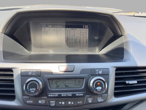 Used 2014 Honda Odyssey EX-L image 38