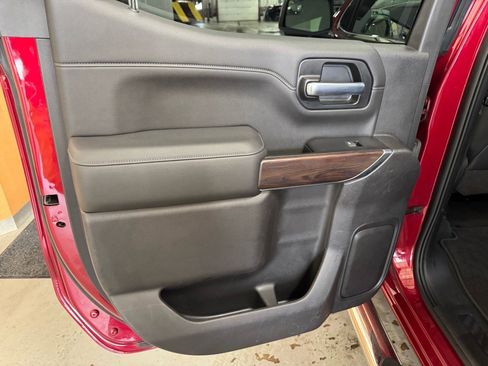 Used 2019 GMC Sierra 1500 SLT image 10