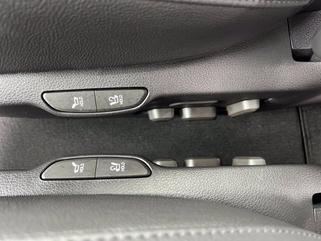Certified 2026 Kia Carnival SX Prestige FWD image 42