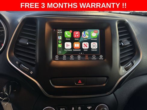 Used 2019 Jeep Cherokee Latitude w/ Popular Appearance Group AWD/4WD image 42