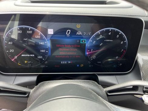 Used 2024 Mercedes-Benz GLC 43 AMG 4MATIC w/ Driver Assistance Package image 32