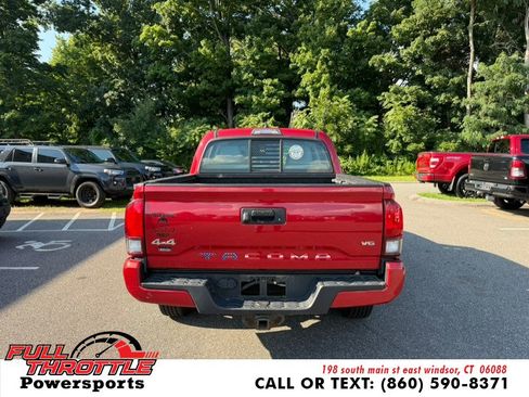 Used 2018 Toyota Tacoma SR AWD/4WD image 8