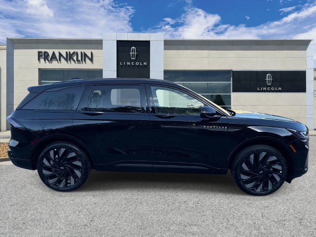 New 2026 Lincoln Nautilus Reserve AWD/4WD image 8