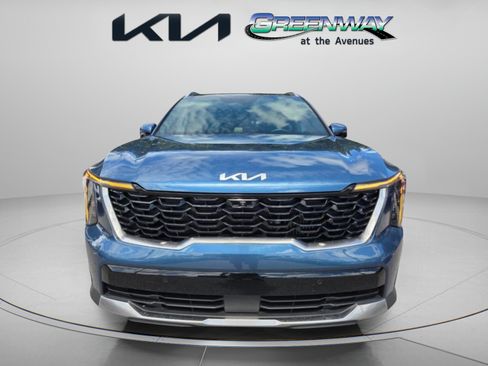Used 2025 Kia Sorento SX Prestige AWD/4WD image 2