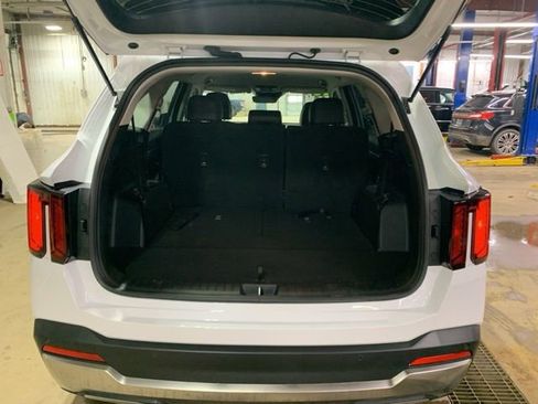 Used 2026 Kia Sorento S image 23