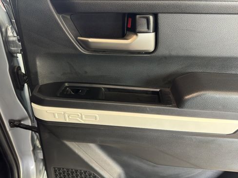 Used 2024 Toyota Tacoma TRD Off-Road image 13