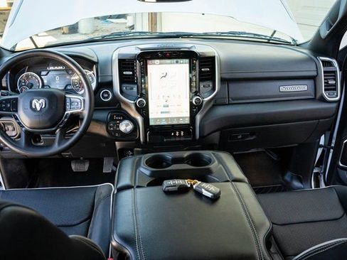 Used 2025 RAM 1500 Laramie image 34