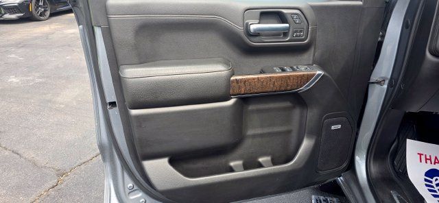 Used 2019 GMC Sierra 1500 Denali w/ Denali Ultimate Package AWD/4WD image 9