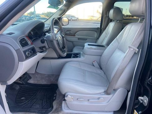 Used 2010 Chevrolet Tahoe LT image 8