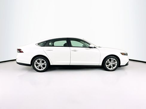 Used 2023 Honda Accord LX image 10