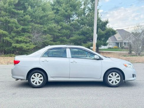 Used 2009 Toyota Corolla LE FWD image 5