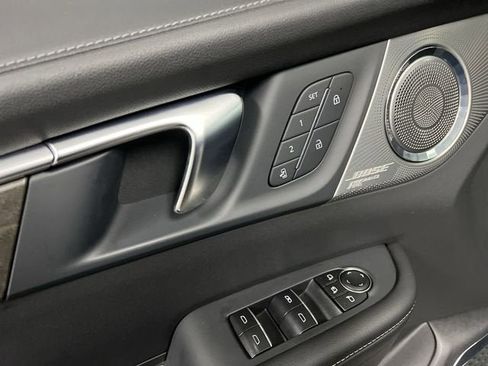 Used 2025 Buick Enclave Avenir w/ Super Cruise Package image 24