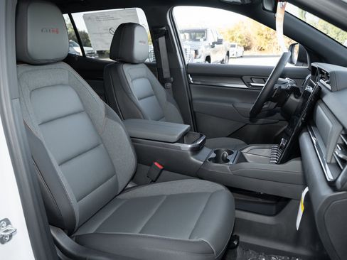 New 2026 GMC Terrain AT4 image 74