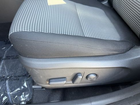 Used 2020 Hyundai Kona SEL Plus w/ Cargo Package FWD image 32