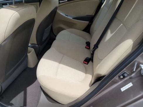 Used 2012 Hyundai Accent GLS FWD image 21