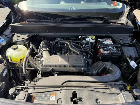 New 2025 Ford Bronco Sport Outer Banks image 8