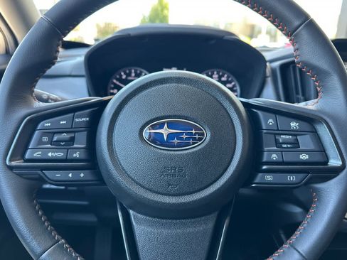 Used 2025 Subaru Crosstrek 2.5i Limited w/ Crosstrek Mirror Package AWD/4WD image 22