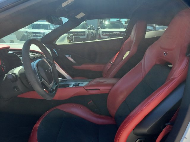 Used 2019 Chevrolet Corvette Z06 RWD image 12