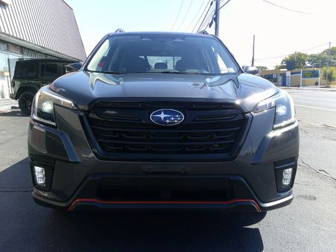Used 2023 Subaru Forester Sport image 11