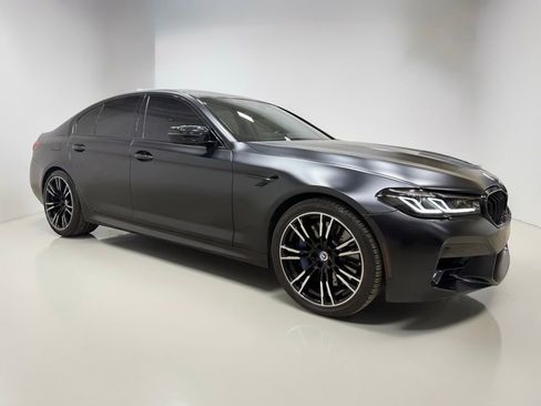 Used 2023 BMW M5 image 17
