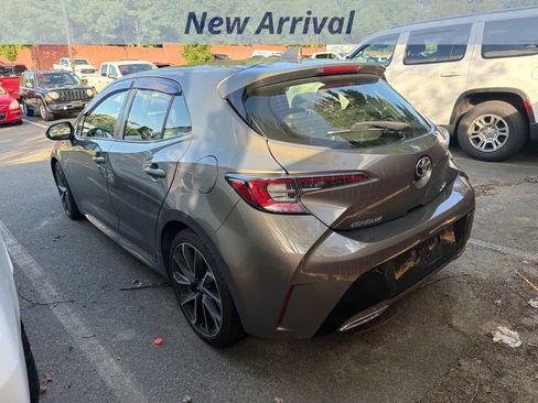 Used 2019 Toyota Corolla XSE FWD image 4