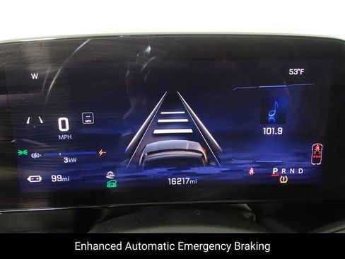 Used 2024 Chevrolet Blazer EV LT AWD/4WD image 24