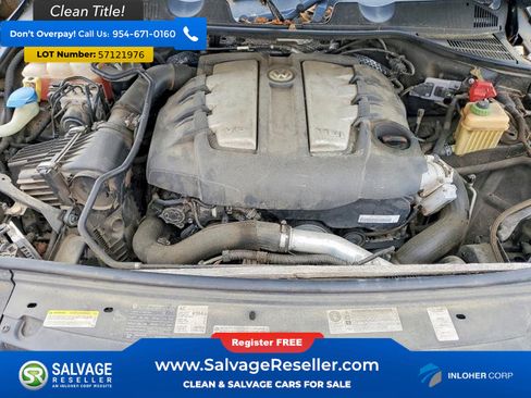 Used 2012 Volkswagen Touareg Sport AWD/4WD image 16