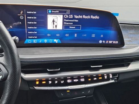 Certified 2025 Cadillac XT4 Sport w/ Cold Weather Package image 16